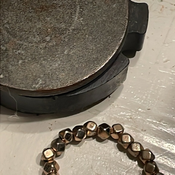 8” gold plated mixed metal stackable stretch beaded bracelet w/45 beads - Picture 7 of 10